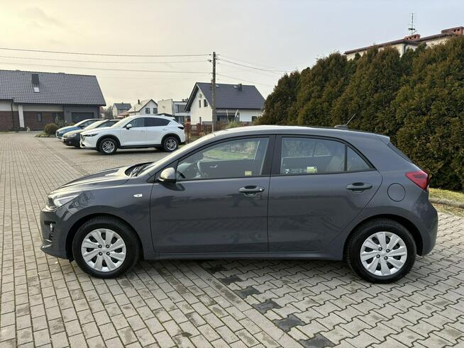 Kia Rio * Podgrzewana kierownica * Niski przebieg * CarPlay * Android Auto *