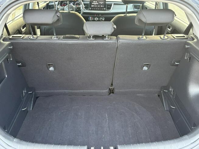 Kia Rio * Podgrzewana kierownica * Niski przebieg * CarPlay * Android Auto *