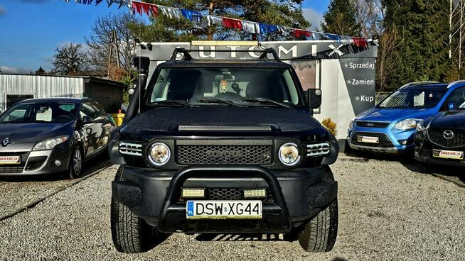 Toyota FJ Cruiser ZAMIANA** Rury ** Progi TRD 4,0 z LPG 242KM ,Zarejestrowana , MANUAL !