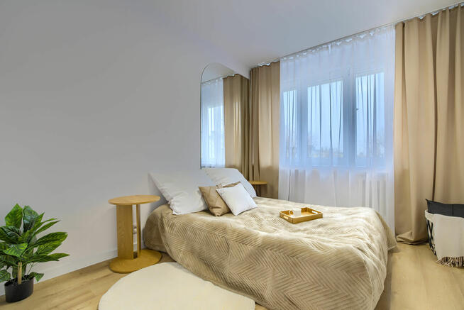 3 pokoje Tysiąclecie oddzielna kuchnia Po generalnym remonci