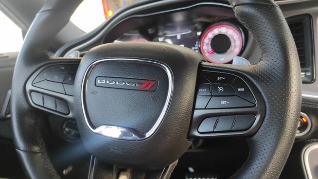 Dodge Challenger 6.4 Shaker SCAT PACK 392 BREMBO SRT