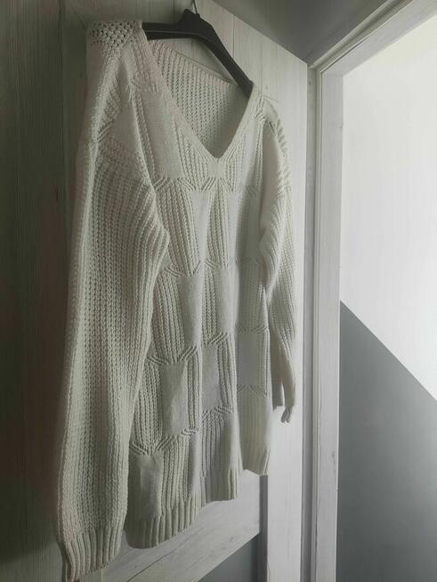 Sweter Biały sweterek ażurowy damski Oversize