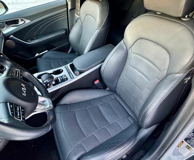 Kia Stinger GT2 3.3 T-GDI RWD | 368 KM | 2023 | 23 tys. km