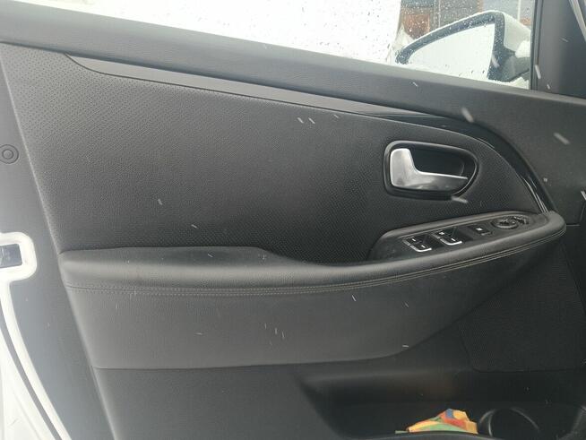 KIA Carens Automat Bezwypadkowy Kredyt z Włoch