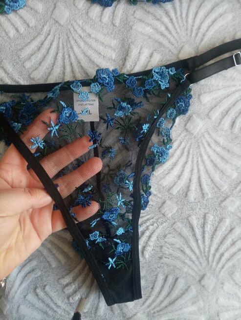 Oszałamiająca bielizna, XL