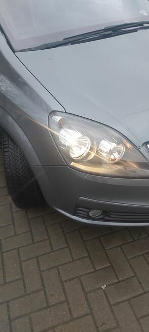 sprzedam opel zafira b 2006 1.8 lpg 140.
