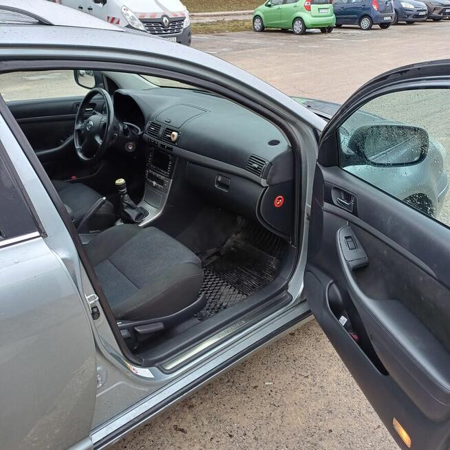 Toyota Avensis D-4D 2007r.