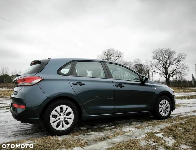 Hyundai i30 1.5 DPI Classic +