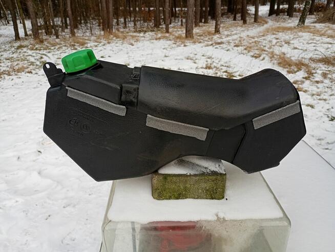 Sprzedam zbiornik paliwa do Derbi Senda 50