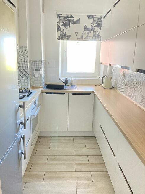 2 POKOJE na Bielanach - Arkadia - metro, tramwaj