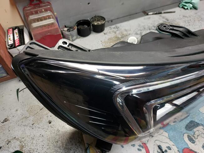 Regeneracja reflektorów samochodowych i motocyklowych