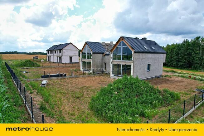 Nowoczesny bliźniak z garażem Sedranki, Olecko