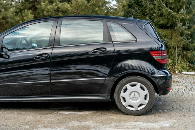Mercedes B 200 CDI Avantgarde – Nowe wtryski i turbo (2025), 2 kpl kół, Panorama