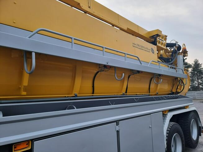 Volvo FM WUKO ADR LARSEN FlexLine 414 do zbierania odpadów WUKO ADR LARSEN FlexLine 414 do zbieran