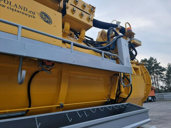 Volvo FM WUKO ADR LARSEN FlexLine 414 do zbierania odpadów WUKO ADR LARSEN FlexLine 414 do zbieran