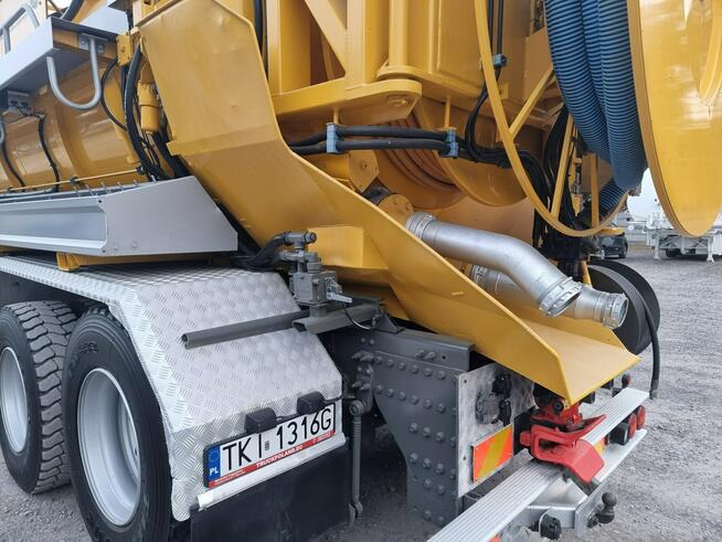 Volvo FM WUKO ADR LARSEN FlexLine 414 do zbierania odpadów WUKO ADR LARSEN FlexLine 414 do zbieran