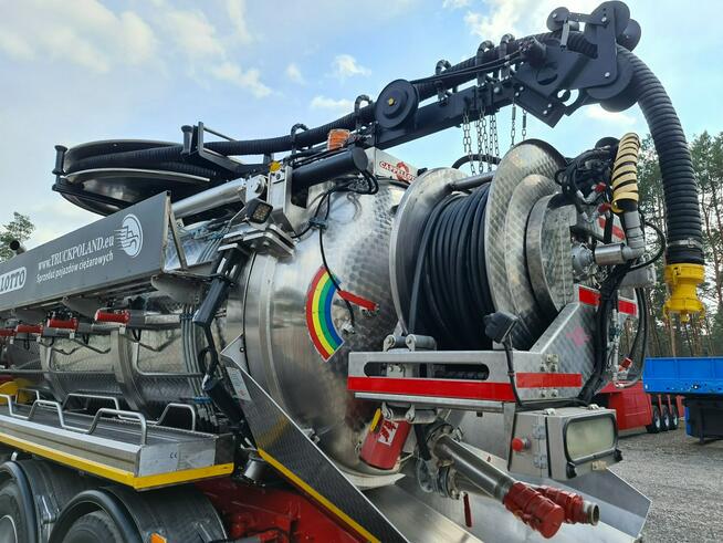 Scania CAPPELLOTTO CAPCOMBI 2600 WUKO do zbierania odpadów płynnych CAPPELLOTTOasenizacyjny separato