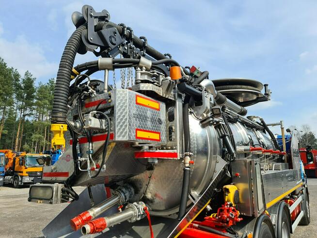 Scania CAPPELLOTTO CAPCOMBI 2600 WUKO do zbierania odpadów płynnych CAPPELLOTTOasenizacyjny separato