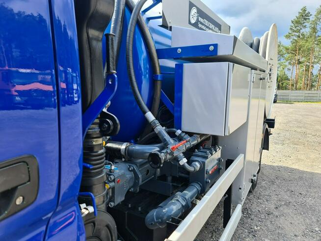 Toyota LARSEN CITYFLEX 204 COMBI WUKO DO CZYSZCZENIA KANAŁÓW asenizacyjny separator beczka odpady cz