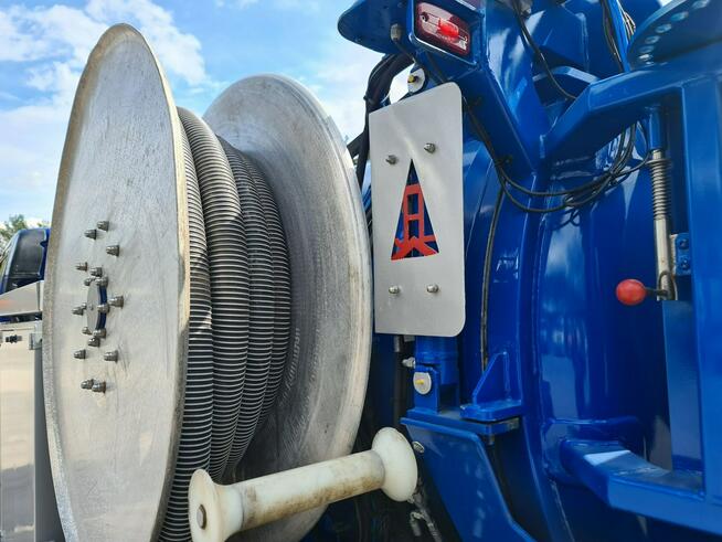 Toyota LARSEN CITYFLEX 204 COMBI WUKO DO CZYSZCZENIA KANAŁÓW asenizacyjny separator beczka odpady cz