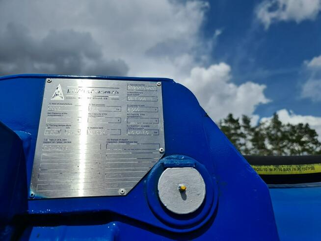 Toyota LARSEN CITYFLEX 204 COMBI WUKO DO CZYSZCZENIA KANAŁÓW asenizacyjny separator beczka odpady cz