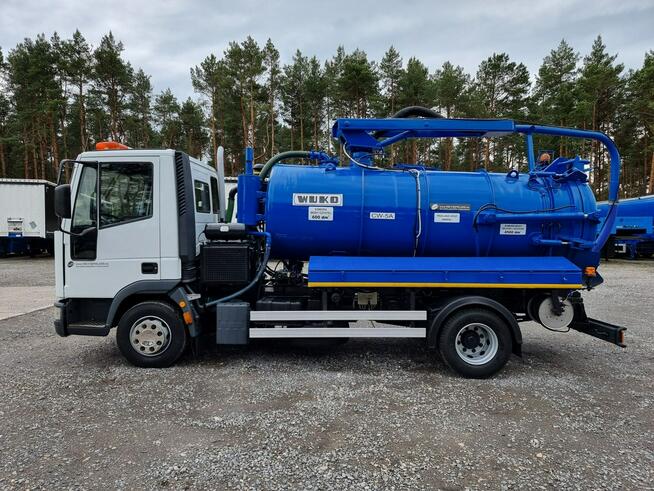 Iveco WUKO CW-5A do zbierania odpadów płynnych separatorów WUKO asenizacyjny separator beczka odpady