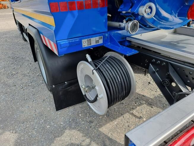 Mitsubishi COMBI WUKO DO CZYSZCZENIA KANAŁÓW WUKO asenizacyjny separator beczka odpady czyszczenie k