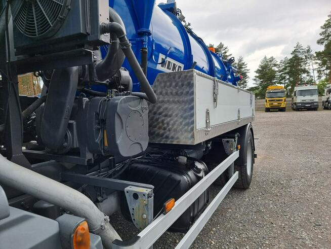 DAF LF 55.220 WUKO SW-6D do zbierania odpadów płynnych separatorów WUKO asenizacyjny separator becz