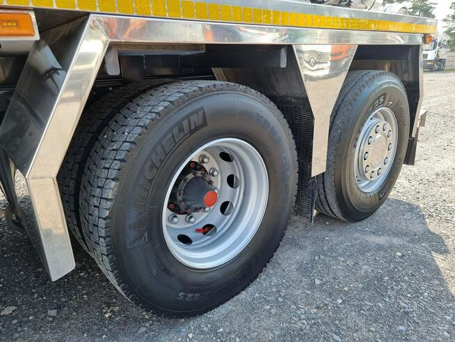 Scania Larsen 4 VAC Ładowarka próżniowa ssąco-nadmuchowa koparka ssąca substancje sypkie odkurzacz