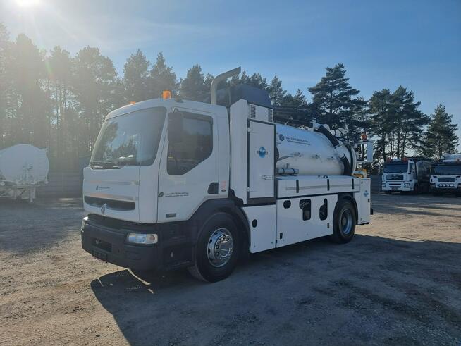 Renault 4x2 WUKO RIVARD do zbierania odpadów płynnych WUKO asenizacyjny separator beczka odpady czys