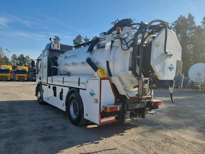 Renault 4x2 WUKO RIVARD do zbierania odpadów płynnych WUKO asenizacyjny separator beczka odpady czys