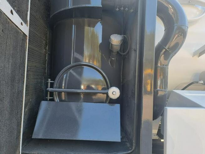 Renault 4x2 WUKO RIVARD do zbierania odpadów płynnych WUKO asenizacyjny separator beczka odpady czys