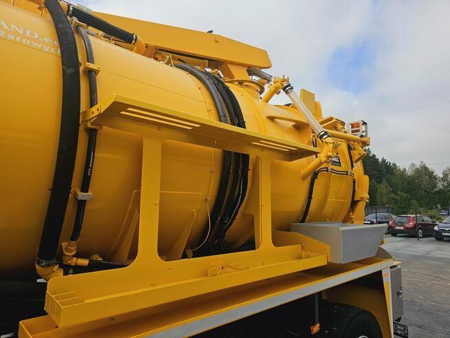 Volvo WHALE 6x4 2012 WUKO do zbierania odpadów płynnych WUKO asenizacyjny separator beczka odpady cz