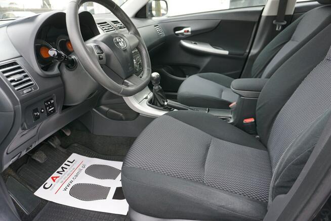 Toyota Corolla 1.6 Benzyna, polski salon, ważne opłaty, mechanicznie stan dobry,