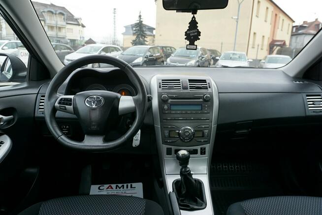 Toyota Corolla 1.6 Benzyna, polski salon, ważne opłaty, mechanicznie stan dobry,