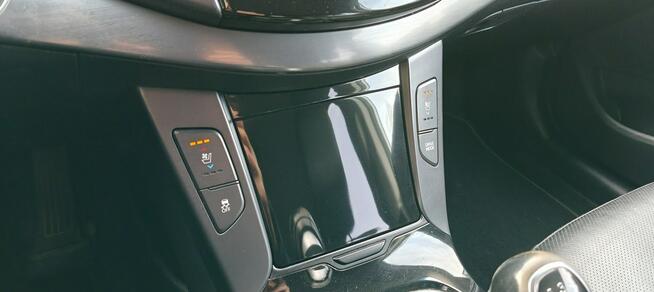 Hyundai i40 1.7 CRDi 141 KM Lift Led Xenon Premium Navi Skóra Kamera Full Opcja