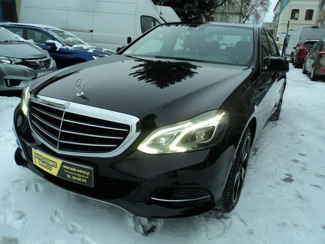 sprzedam ładnego MERCEDESA E 3.0 V6 259 KM 4MATIC