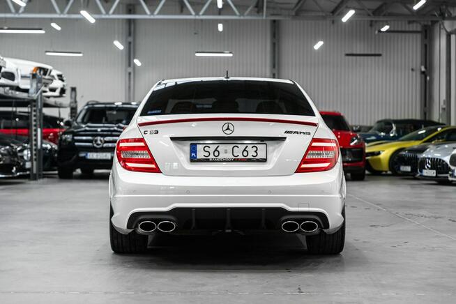 Mercedes C 63 AMG Performance Limited Edition 1 of 20. Bezwypadkowy.