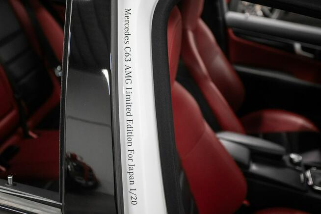 Mercedes C 63 AMG Performance Limited Edition 1 of 20. Bezwypadkowy.