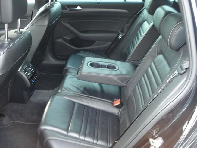Volkswagen Passat R-Line.Oszczędny.
