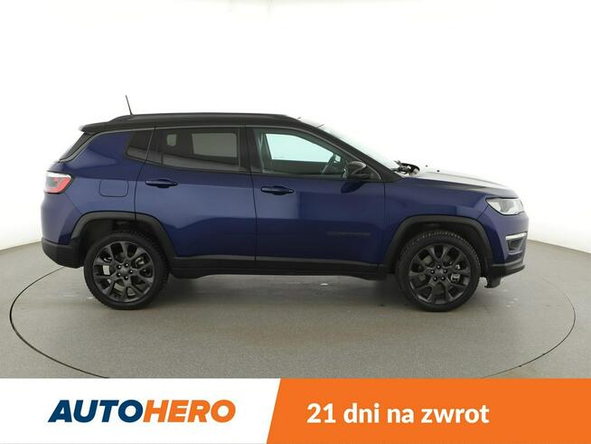 Jeep Compass PHEV 4x4 automat skóra navi kamera panorama hak grzane fotele+kier. A