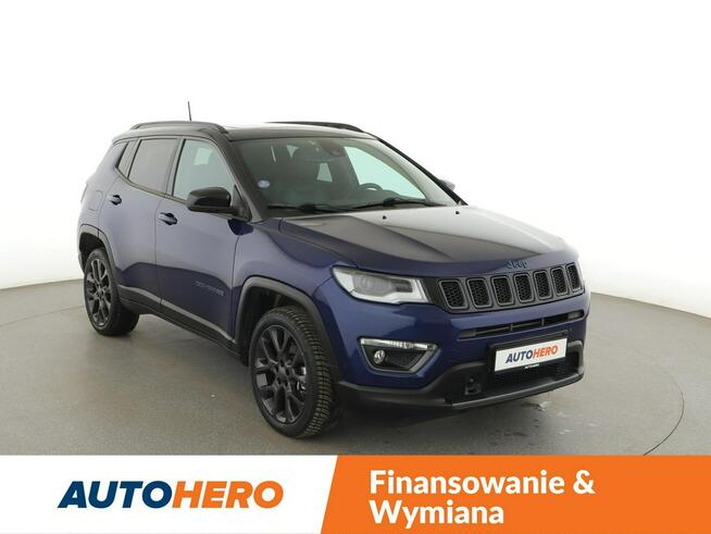 Jeep Compass PHEV 4x4 automat skóra navi kamera panorama hak grzane fotele+kier. A