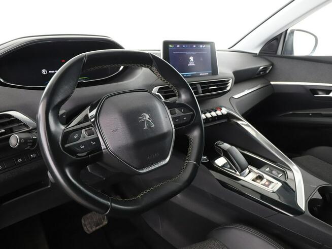 Peugeot 3008 PHEV automat półskóra virtual cocpit navi klima auto kamera i czujniki