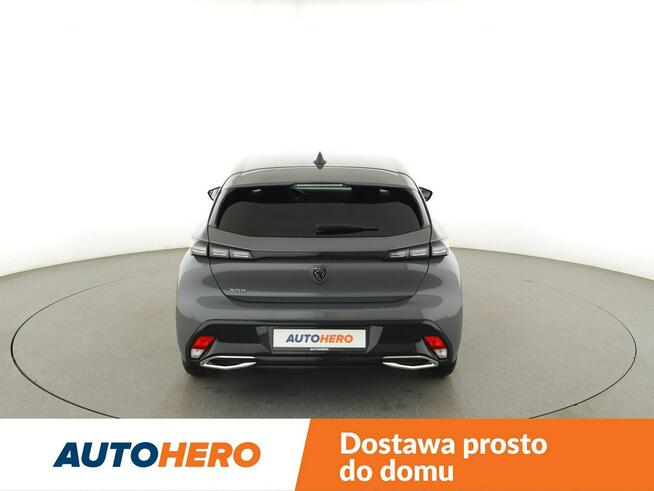 Peugeot 308 full LED virtual cocpit navi kamera i czujniki parkowania