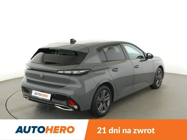 Peugeot 308 full LED virtual cocpit navi kamera i czujniki parkowania