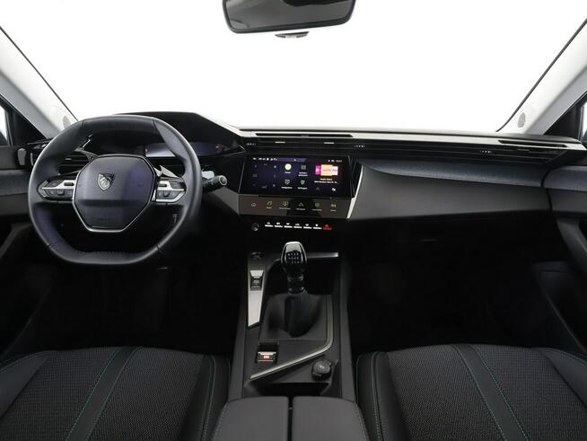 Peugeot 308 full LED virtual cocpit navi kamera i czujniki parkowania