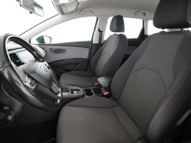Seat Leon DSG full LED klimatyzacja nawigacja czujniki parkowania