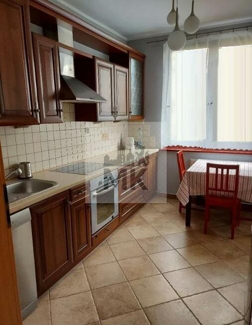 Mieszkanie Kraków Dębniki, Czerwone Maki