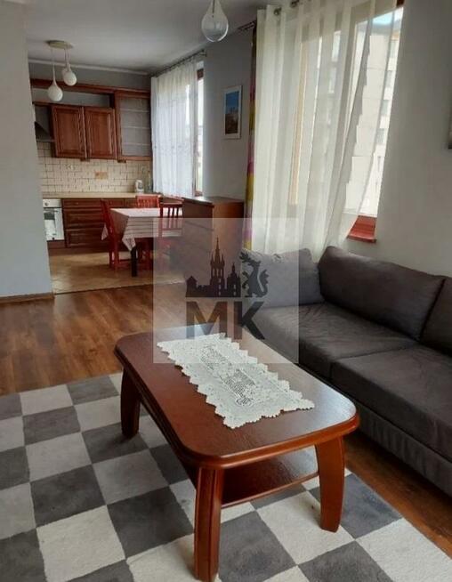 Mieszkanie Kraków Dębniki, Czerwone Maki