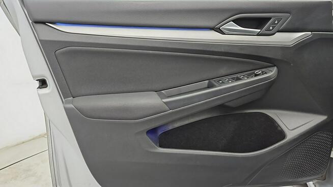 Volkswagen Golf VIII 2.0 TDI Life ! Z Polskiego Salonu ! Faktura VAT !